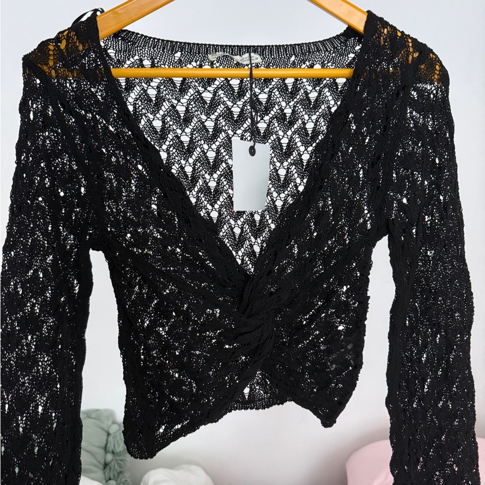 Pull&Bear Black Knit Crop Top